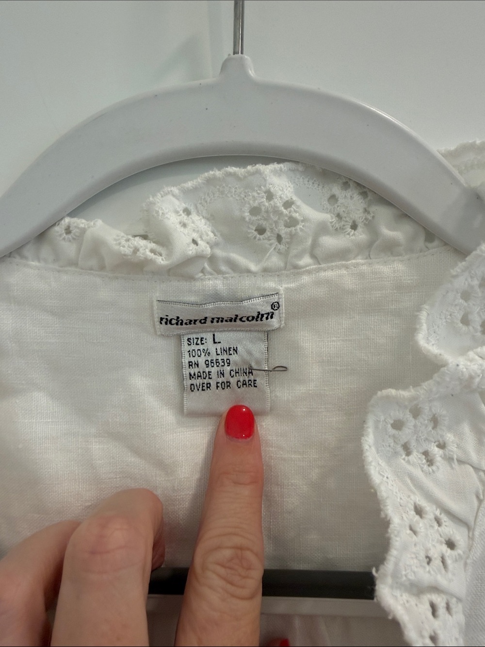 Richard Malcolm 100% Linen White Eyelet Trim Short Sleeve Blouse Women’s Large - Picture 2 of 4